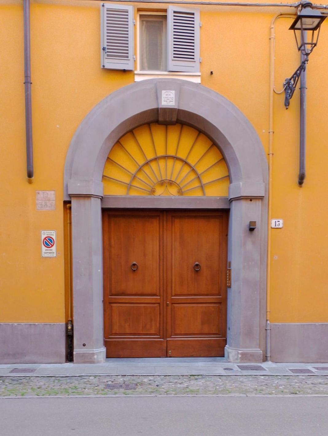 Апартаменты Casa Viola, Deliziosa Mansarda In Centro Storico Модена Экстерьер фото